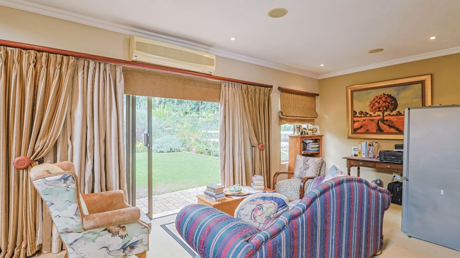 5 Bedroom Property for Sale in Birdwood Estate North West